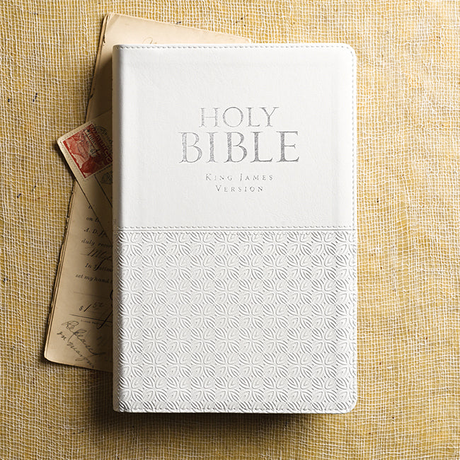 KJV Deluxe Gift Bible White Faux Leather Indexed