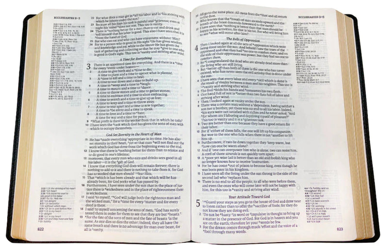 NAS 1995 Side Column Reference Bible, Blue Leathertex