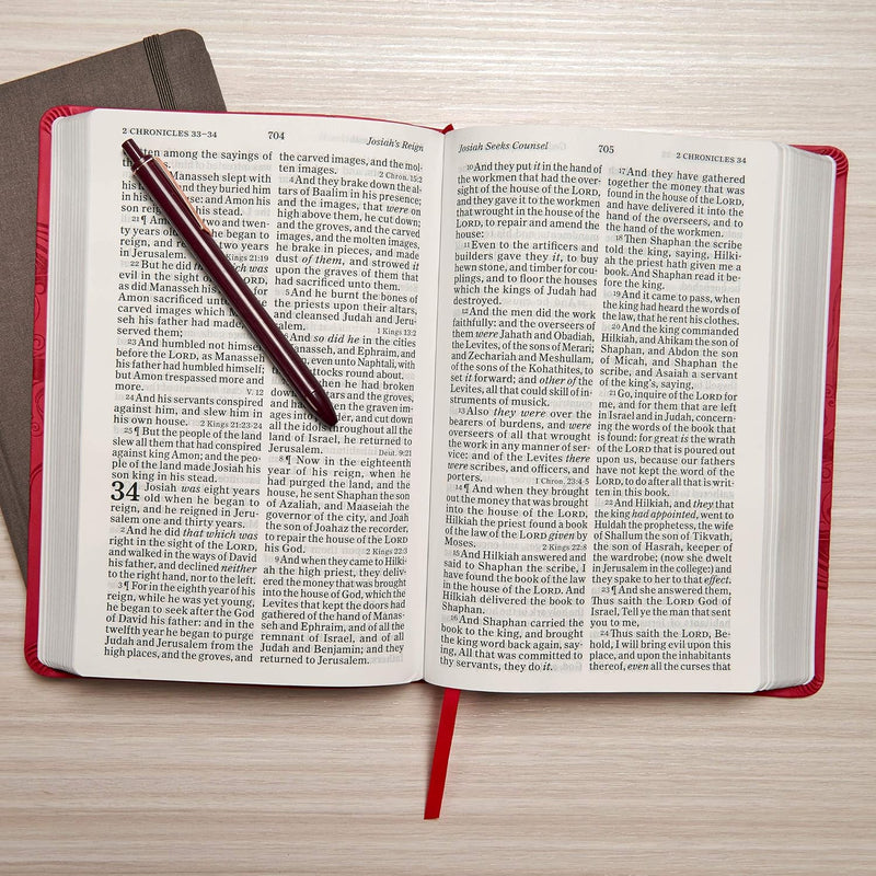 KJV Giant Print Reference Bible, Pink LeatherTouch