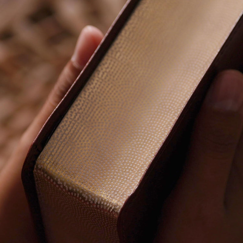 NKJV Single-Column Verse-by-Verse Ref Bible Black Bonded Leather