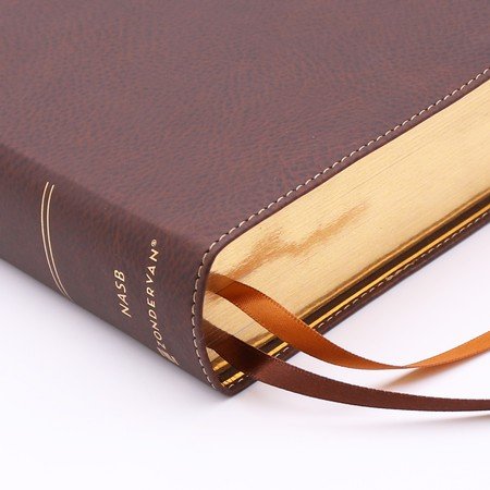NASB Single-Column Large Print Reference Bible,  Brown Leathersoft